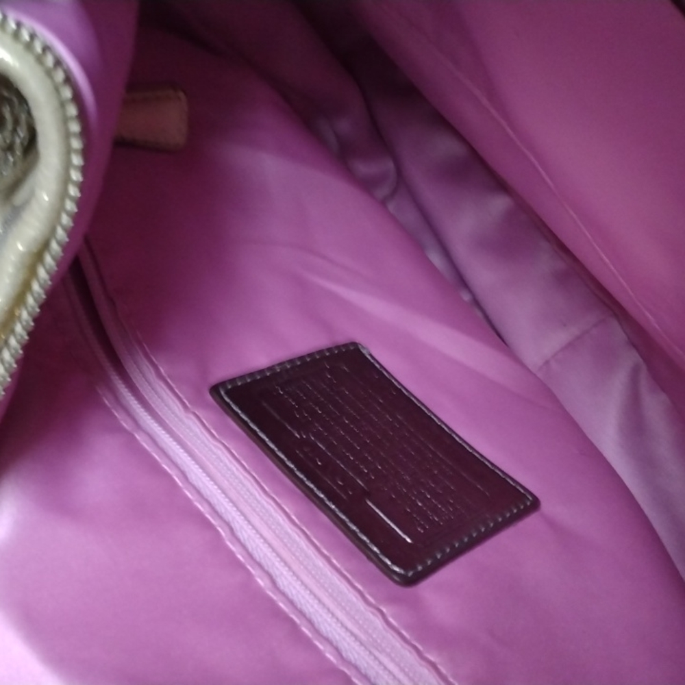 Coach Handbag - Picture 3 of 3